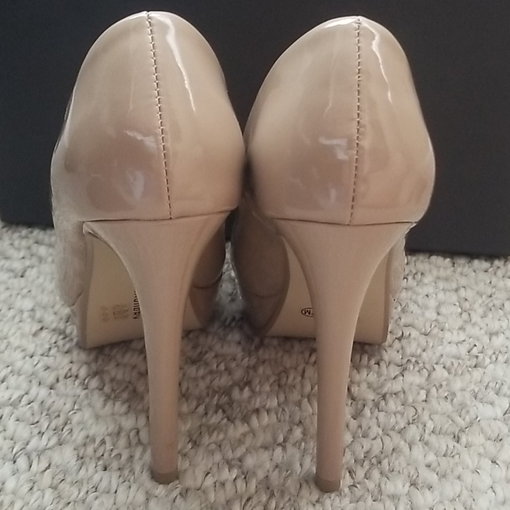 Women's shoes - Picture 3 of 6